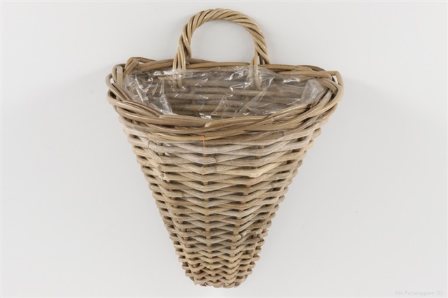 Wall Basket Pointed