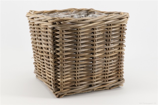Square Basket
